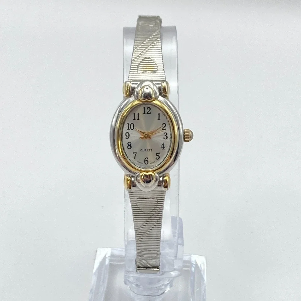 Vintage White Stag Womens Watch Silver Gold Tone Hearts Stretch Band New Battery